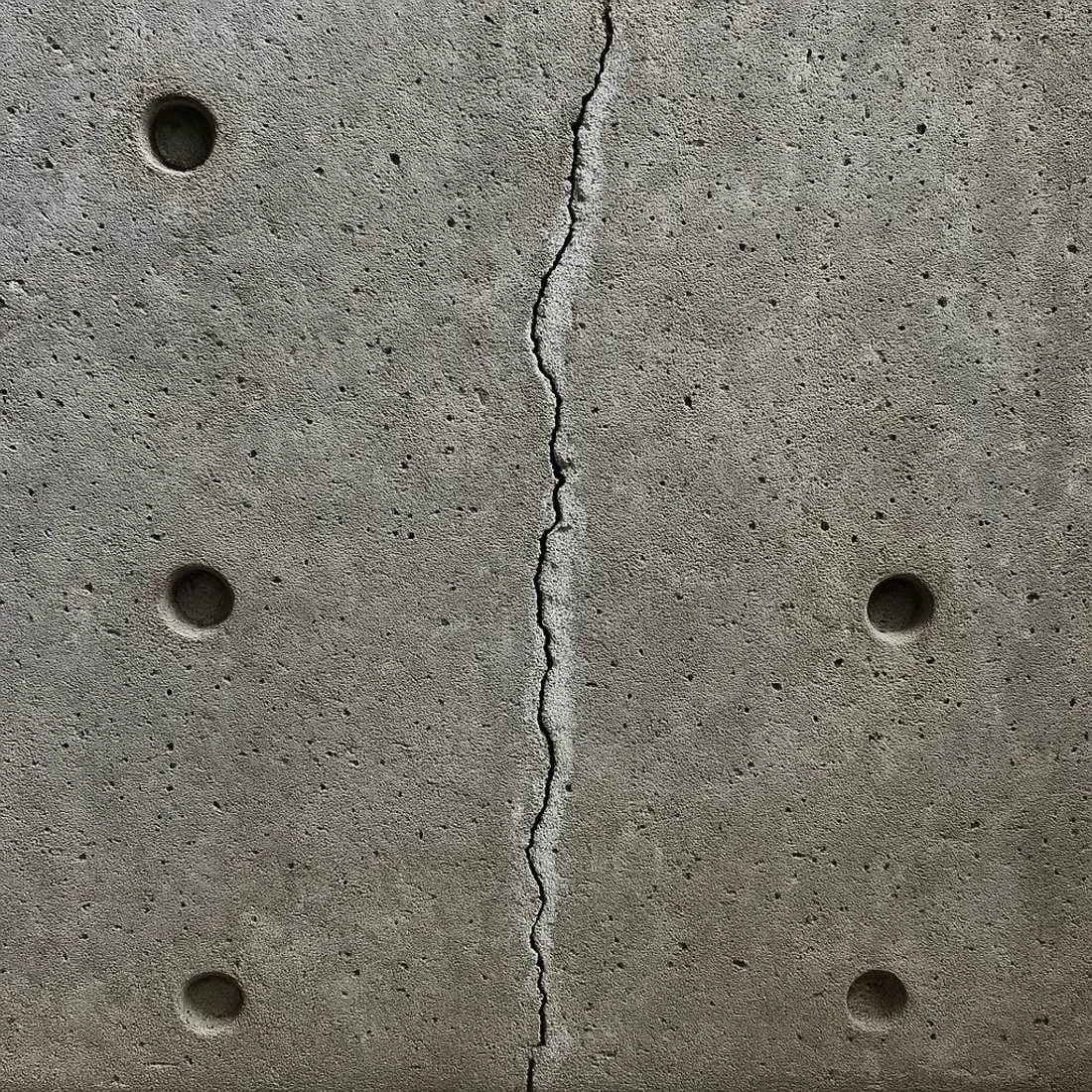 Foundation Crack Injection in Langley